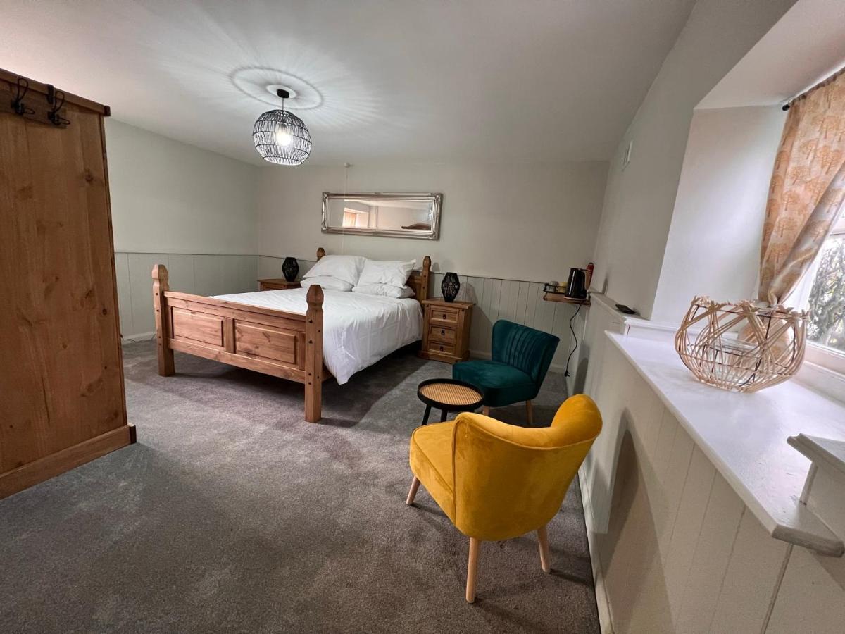 La Fattoria Bed & Breakfast เดอรัม ภายนอก รูปภาพ